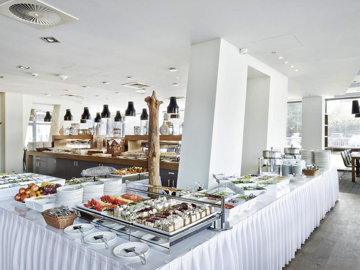 Vacationclub - Marine Hotel Apartament 437 코워브제크 외부 사진